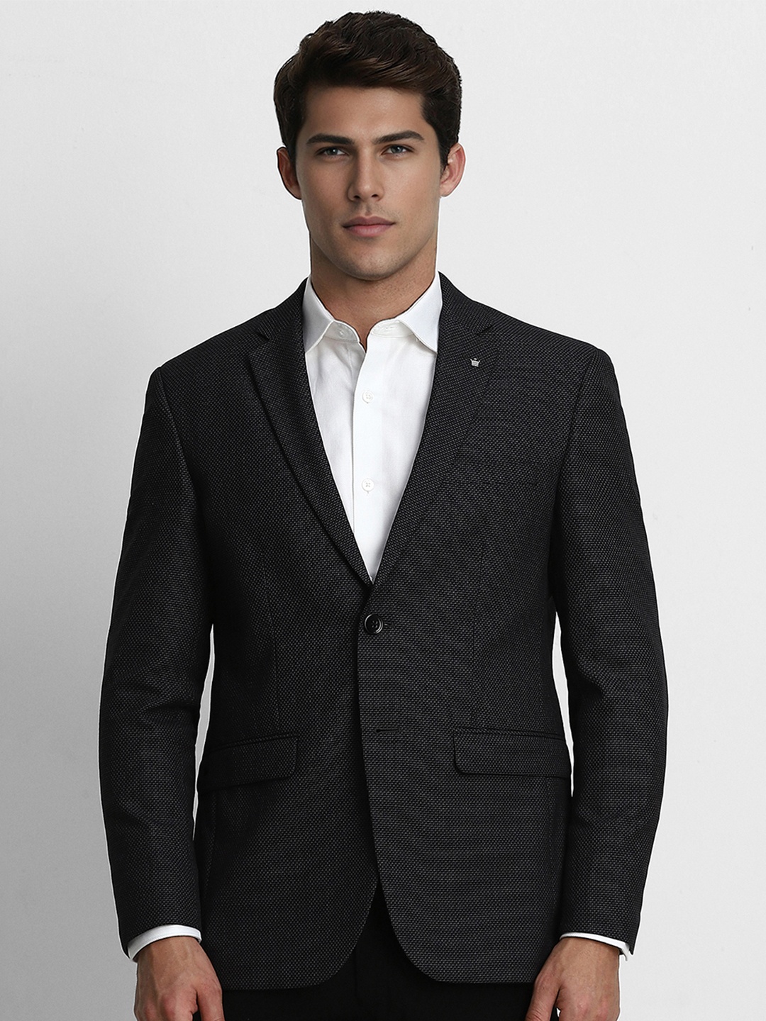

Louis Philippe Men Black Self Design Double-Breasted Slim Fit Formal Blazer