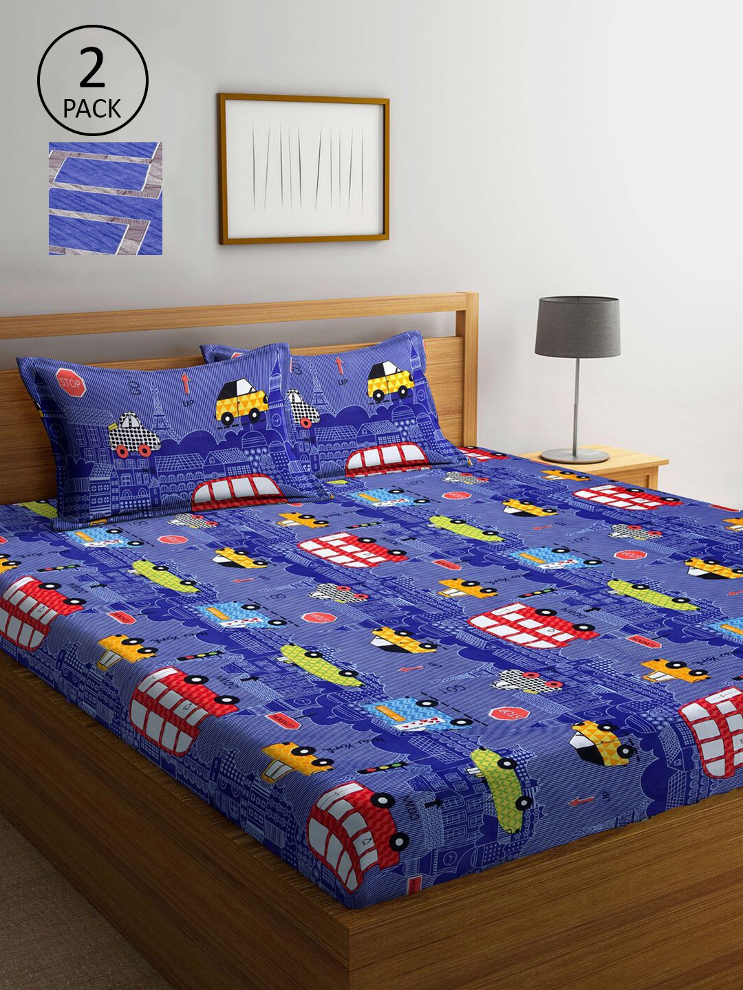 

KLOTTHE Blue & Red Geometric 210 TC 2 King Bedsheet with 4 Pillow Covers