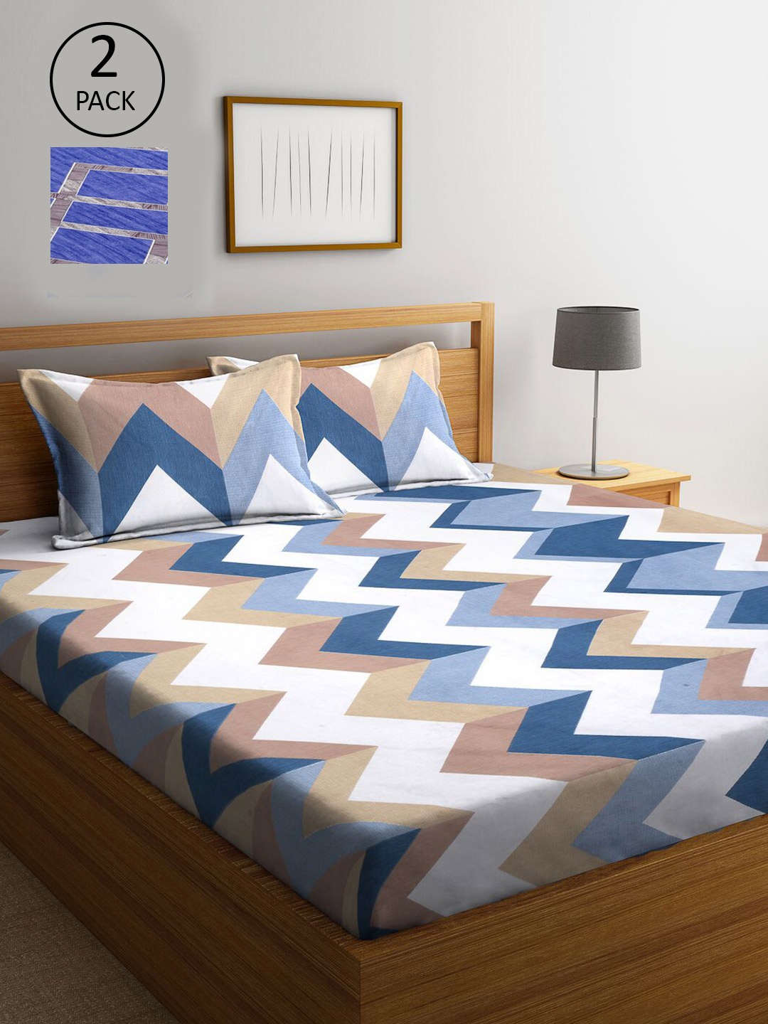 

KLOTTHE Blue & White Geometric 210 TC 2 King Bedsheet with 4 Pillow Covers
