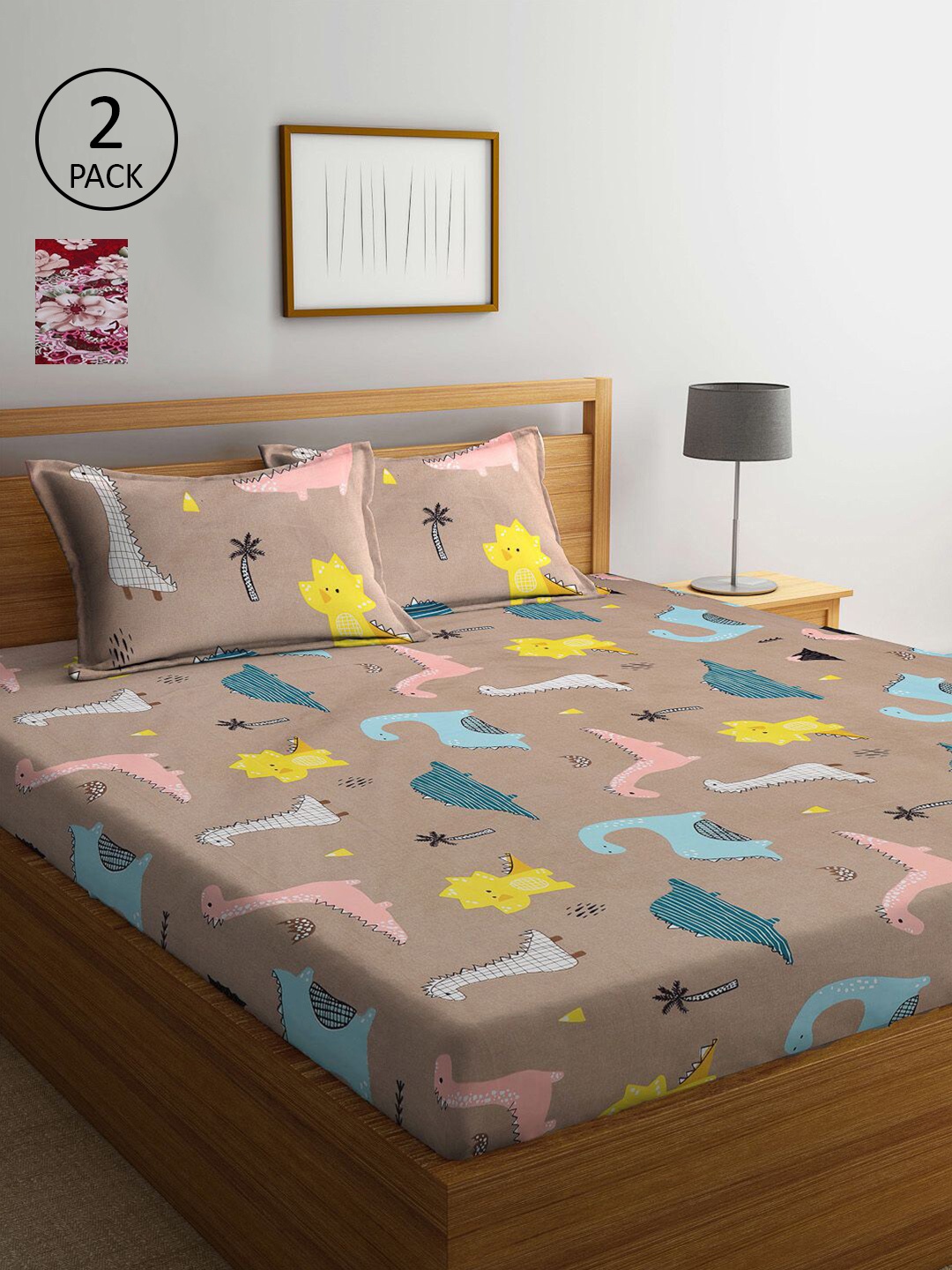 

KLOTTHE Brown & Red Floral 210 TC 2 King Bedsheet with 4 Pillow Covers