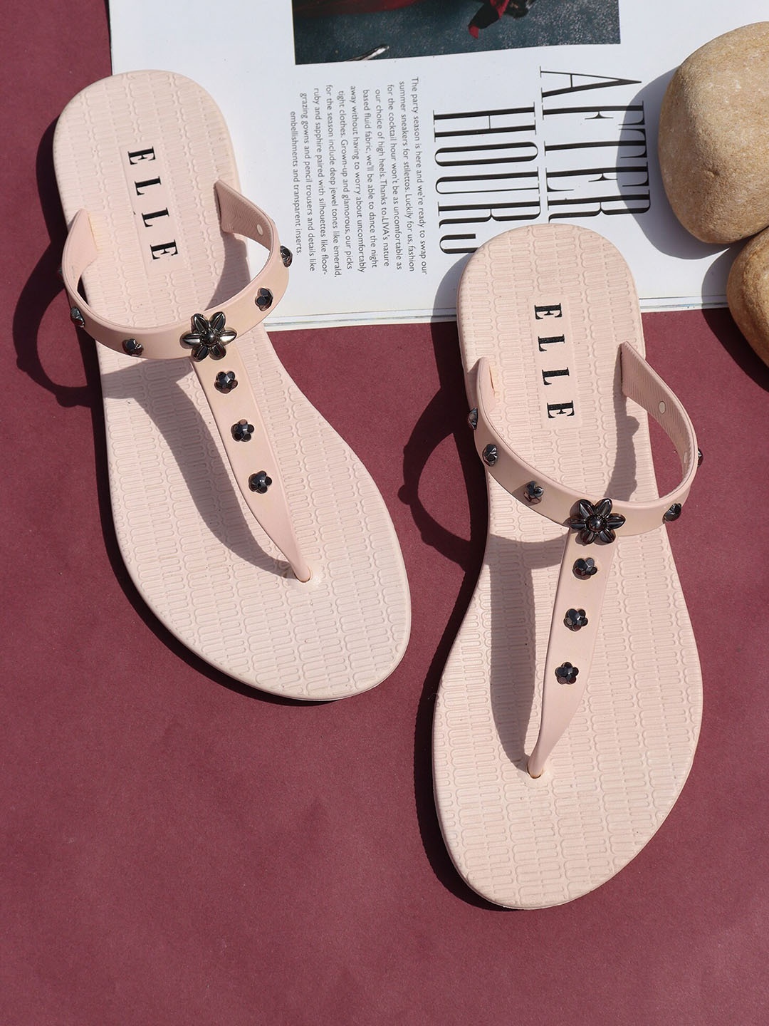 

ELLE Women Nude-Coloured Thong Flip-Flops