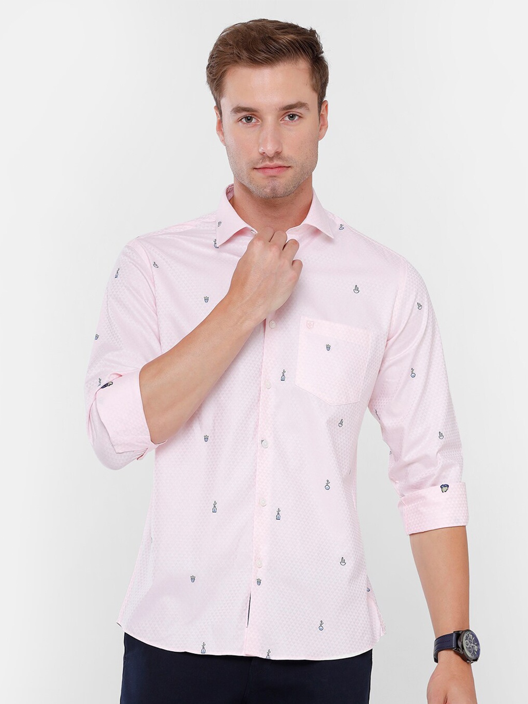 

Linen Club Men Pink Printed Cotton Casual Shirt