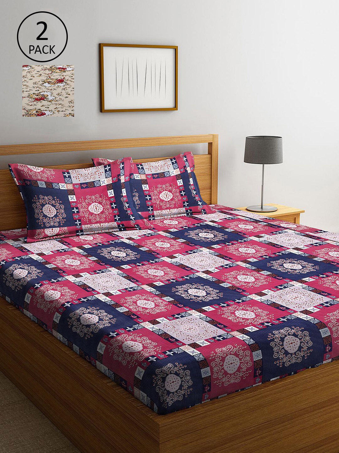 

KLOTTHE Pink & Cream-Coloured Geometric 210 TC 2 King Bedsheet with 4 Pillow Covers