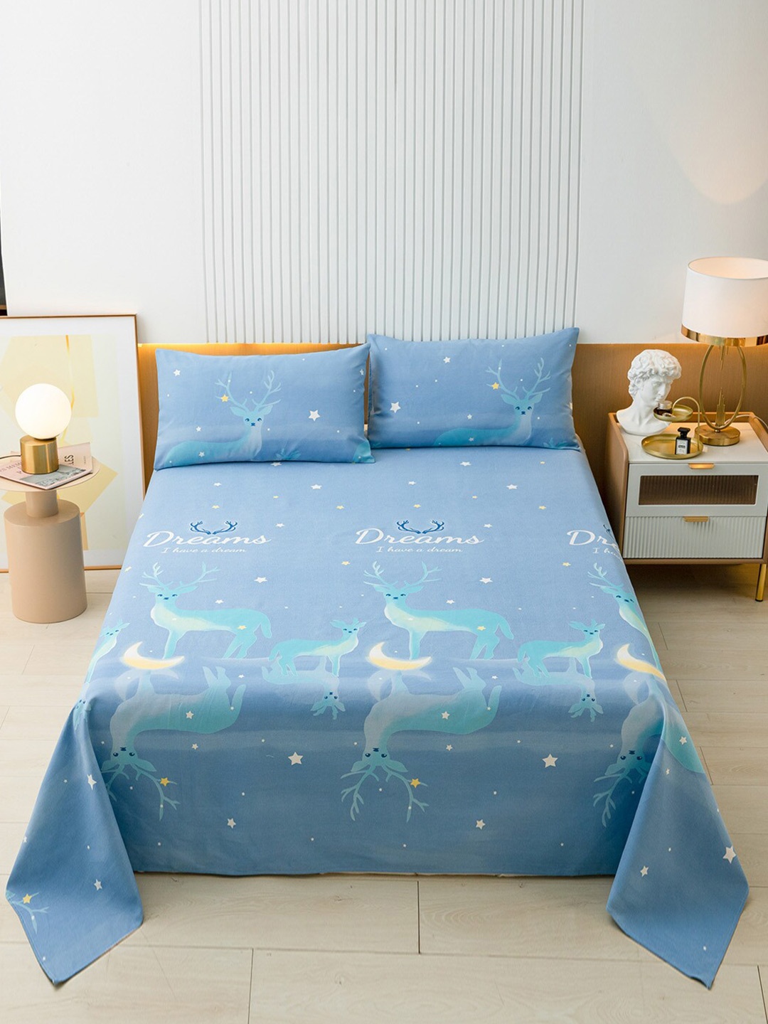 

JC HOME Blue & White Graphic King Bedsheet with Pillow Covers