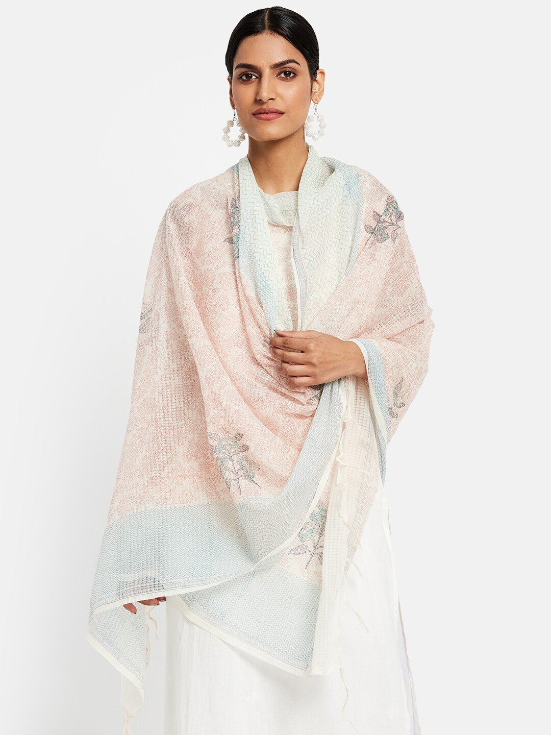 

Fabindia White & Red Floral Printed Pure Cotton Dupatta