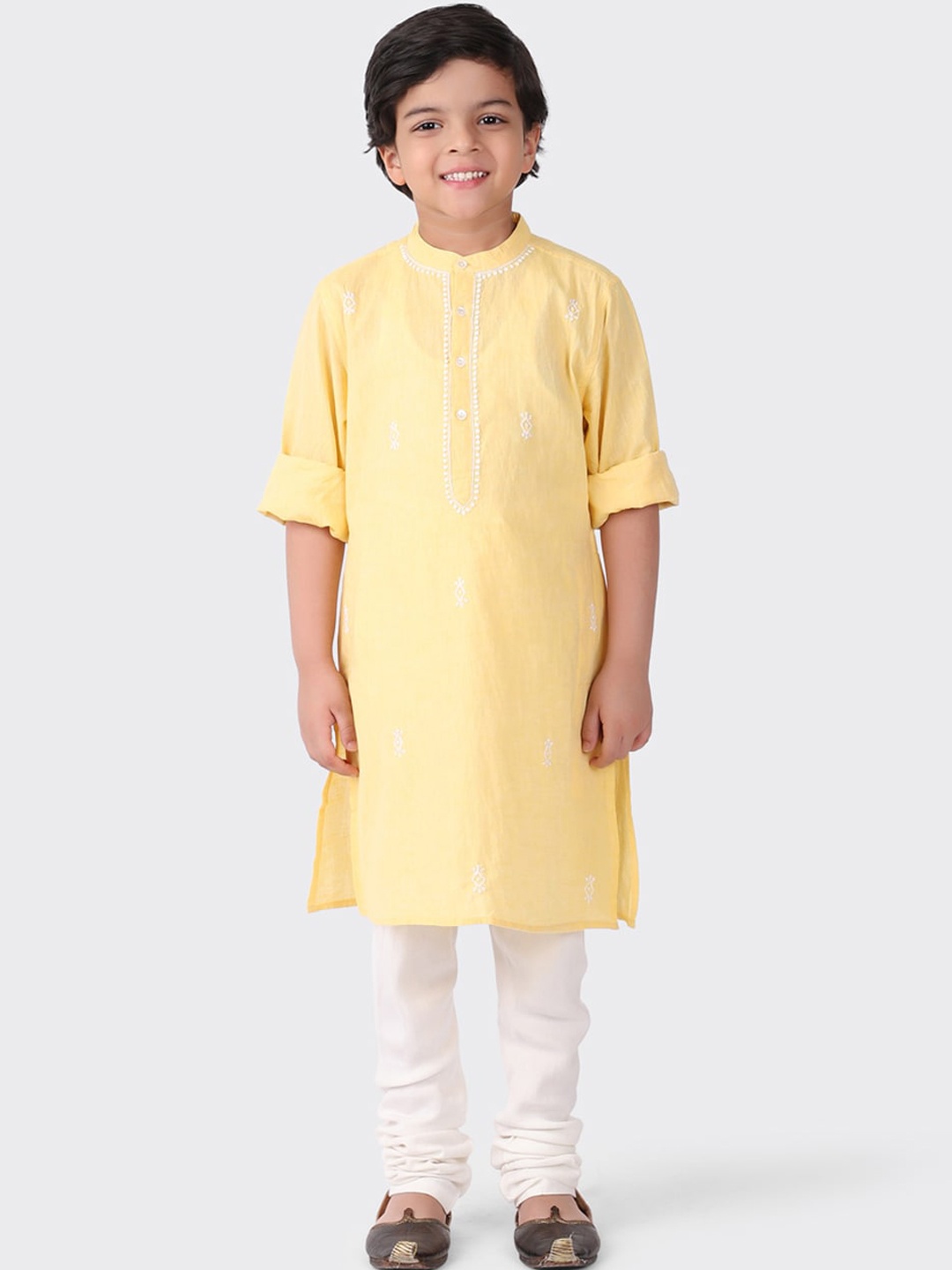 

Fabindia Boys Yellow Ethnic Motifs Embroidered Thread Work Kurta