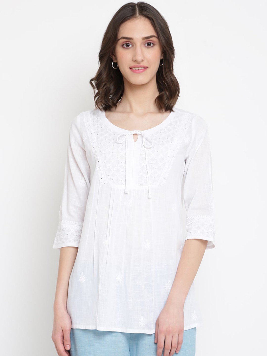 

Fabindia Women White Ethnic Motifs Chikankari Kurta