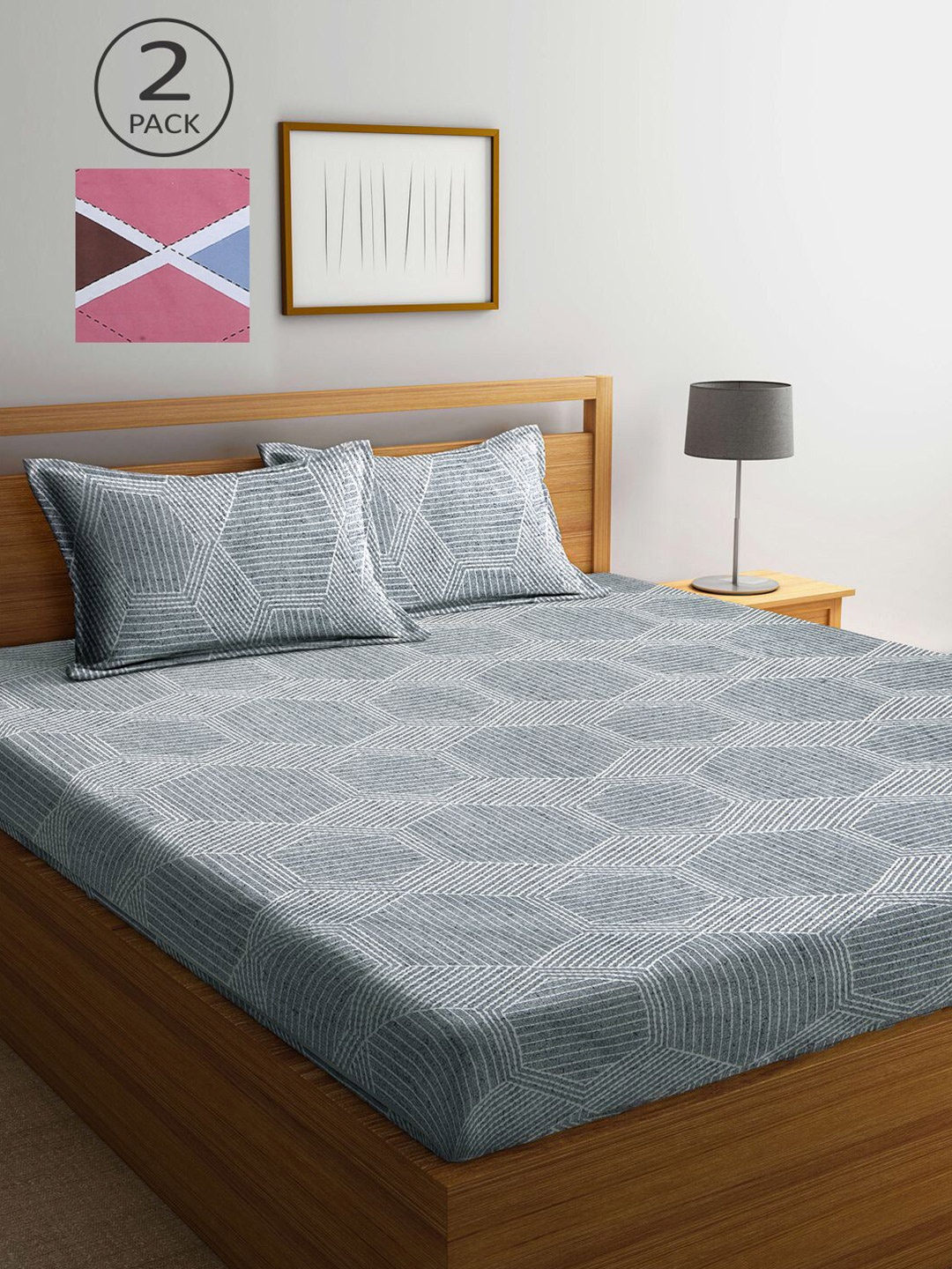 

KLOTTHE Grey & Blue Geometric 210 TC 2 King Bedsheet with 4 Pillow Covers