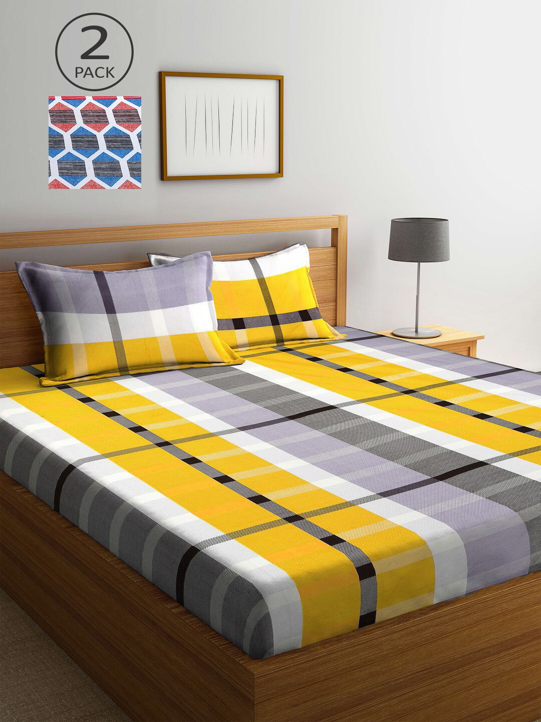 

KLOTTHE Grey & Blue Geometric 210 TC 2 King Bedsheets with 4 Pillow Covers