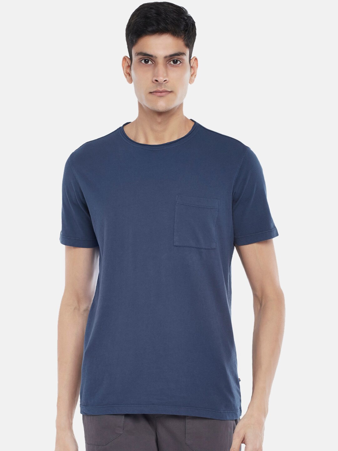 

Urban Ranger by pantaloons Men Navy Blue Solid T-shirt