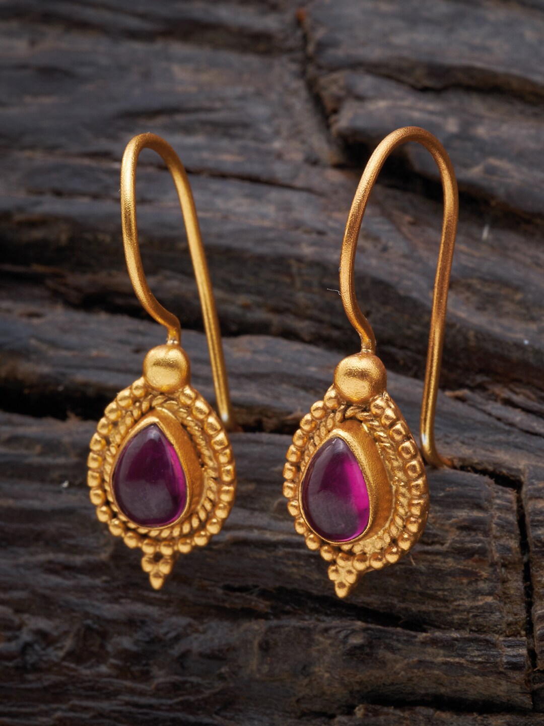 

Kushal's Fashion Jewellery Gold-Plated Contemporary Drop Earrings