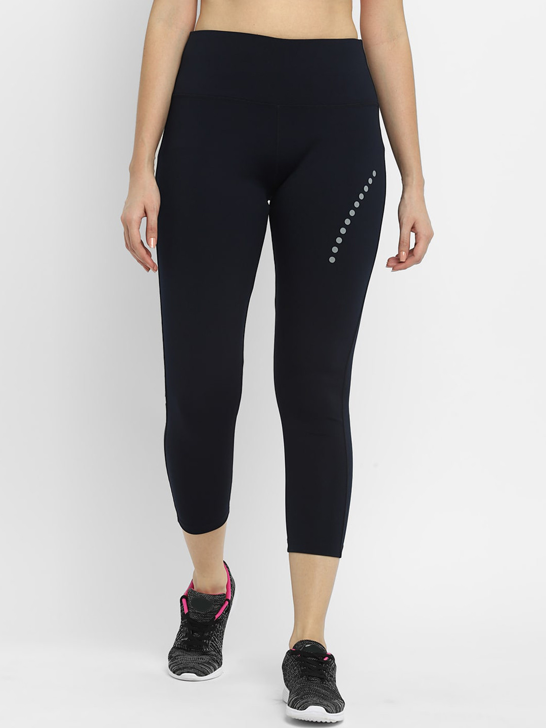 

Yuuki Women Navy Blue Solid Above Training Tights