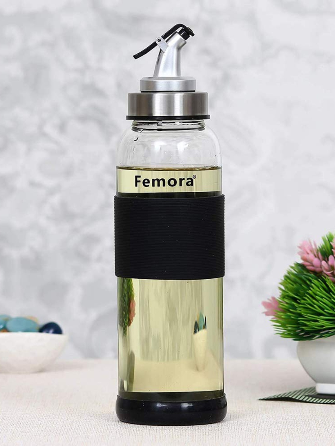 

Femora Transparent Borosilicate Glass Spill Proof Oil Dispenser with Lid