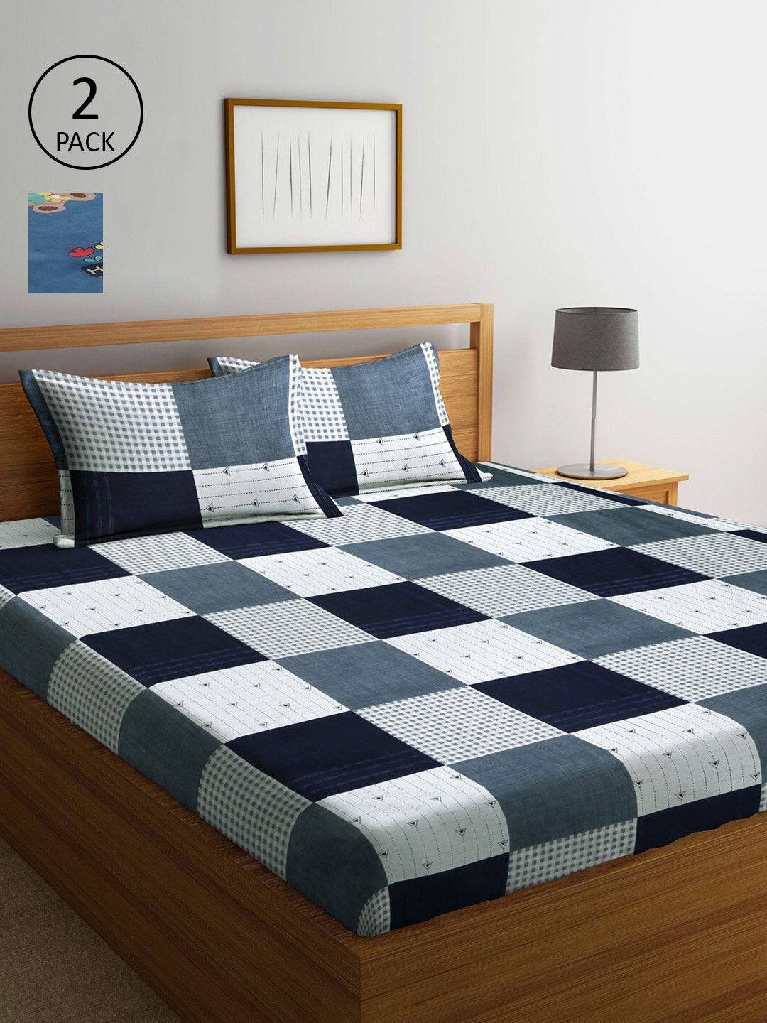 

KLOTTHE Multicoloured Geometric 300 TC 2 King Bedsheet with 4 Pillow Covers, Multi