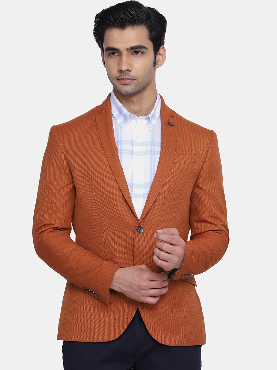 

Blackberrys Men Solid Orange Slim-Fit Single Breasted Blazer