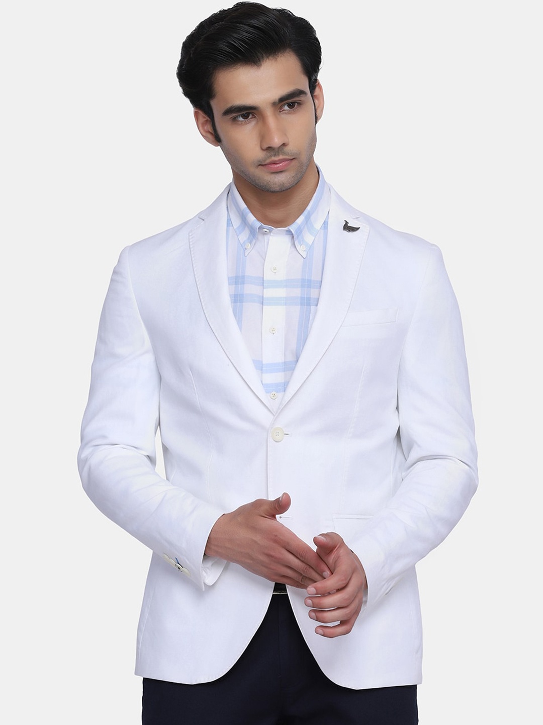

Blackberrys Men White Solid Slim-Fit Single-Breasted Cotton Casual Blazer