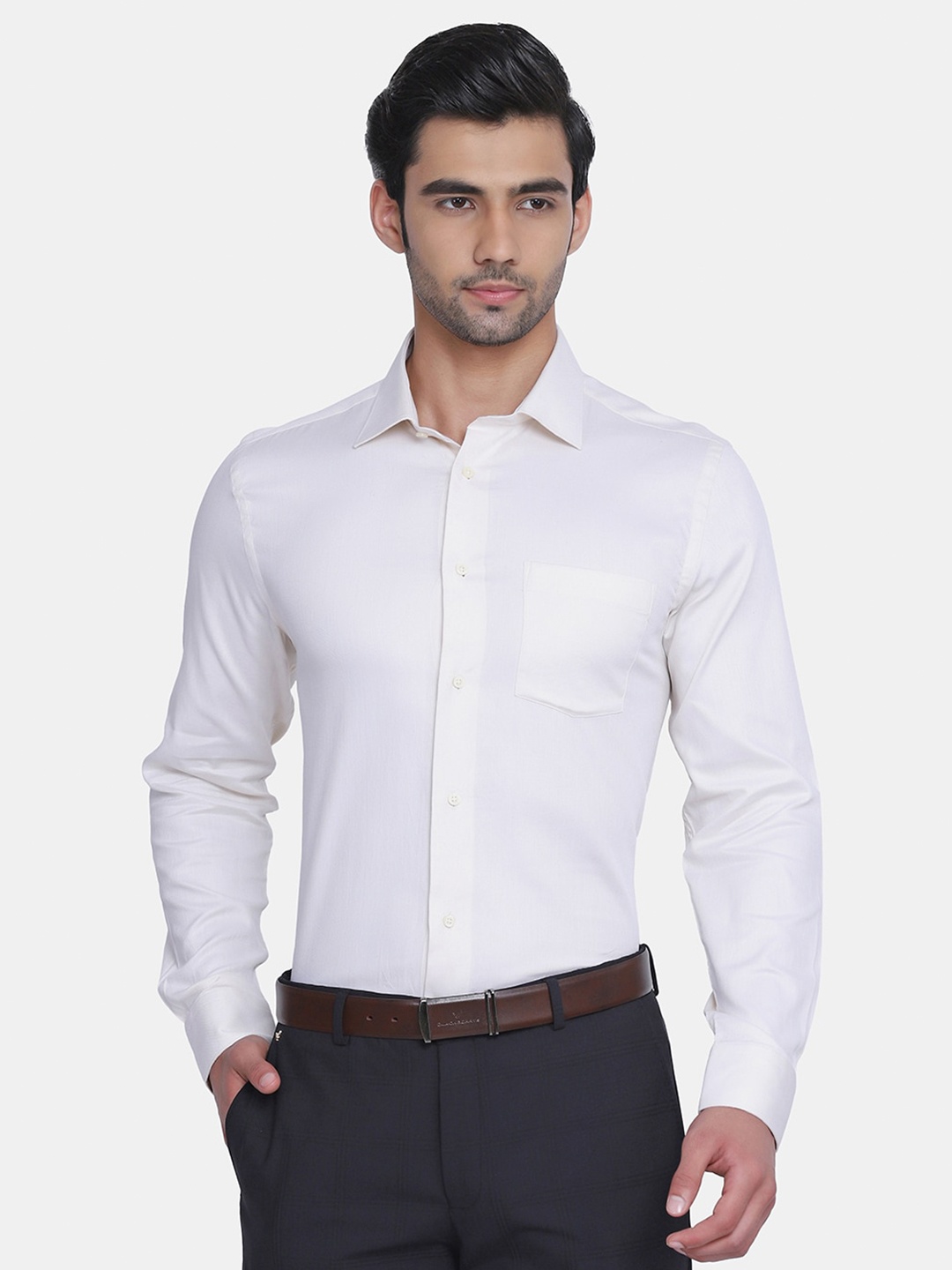 

Blackberrys Men Cream-Coloured India Slim Fit Formal Shirt