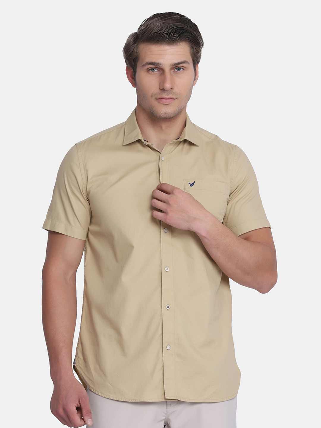 

Blackberrys Men Beige Slim Fit Casual Shirt