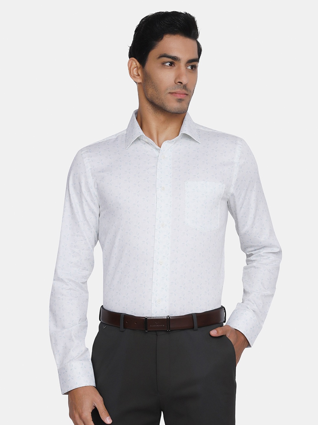 

Blackberrys Men Blue India Slim Fit Floral Printed Formal Shirt