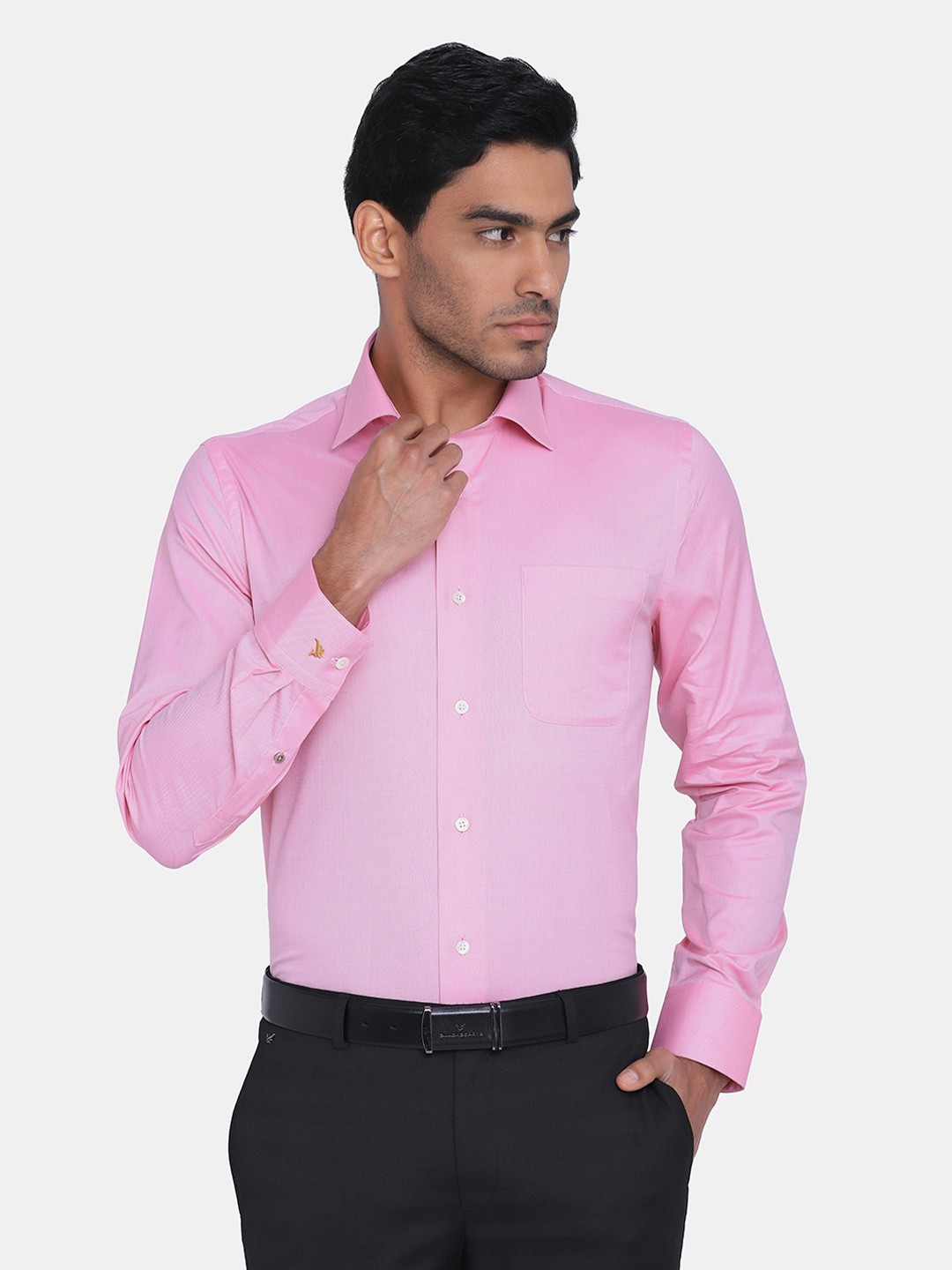 

Blackberrys Men Pink India Slim Fit Formal Shirt
