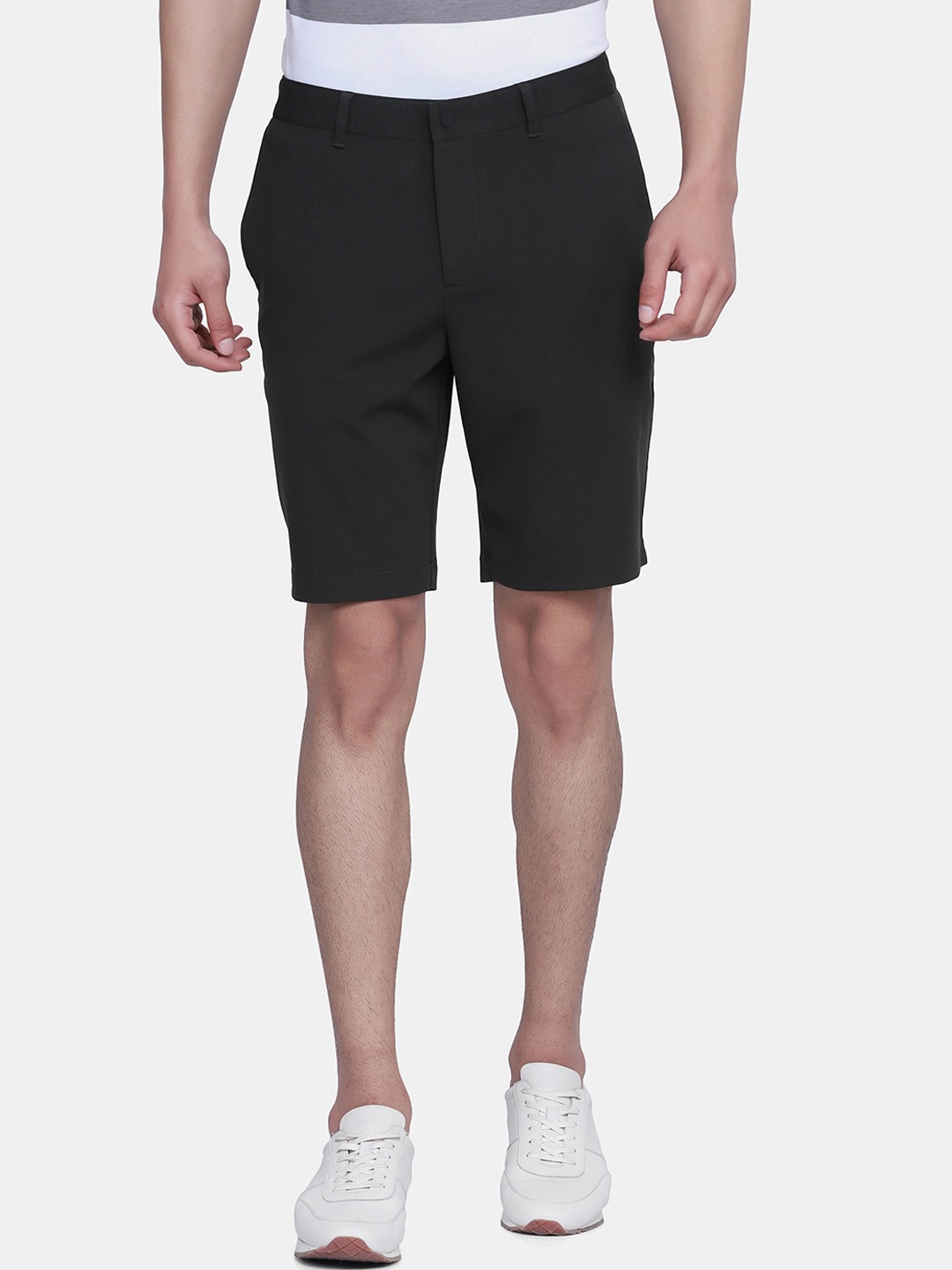 

Blackberrys Men Olive Green Bs-10 Slim Fit Low-Rise Cotton Shorts