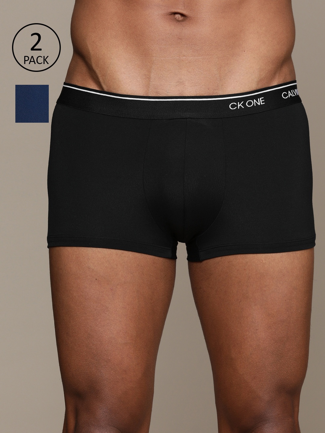 

Calvin Klein Underwear Pack of 2 Solid Trunks, Black