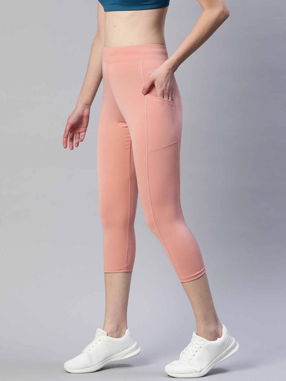 

Blinkin Women Pink Tights Solid Three-Fourth Rapid Dry Tights With Side Pockets