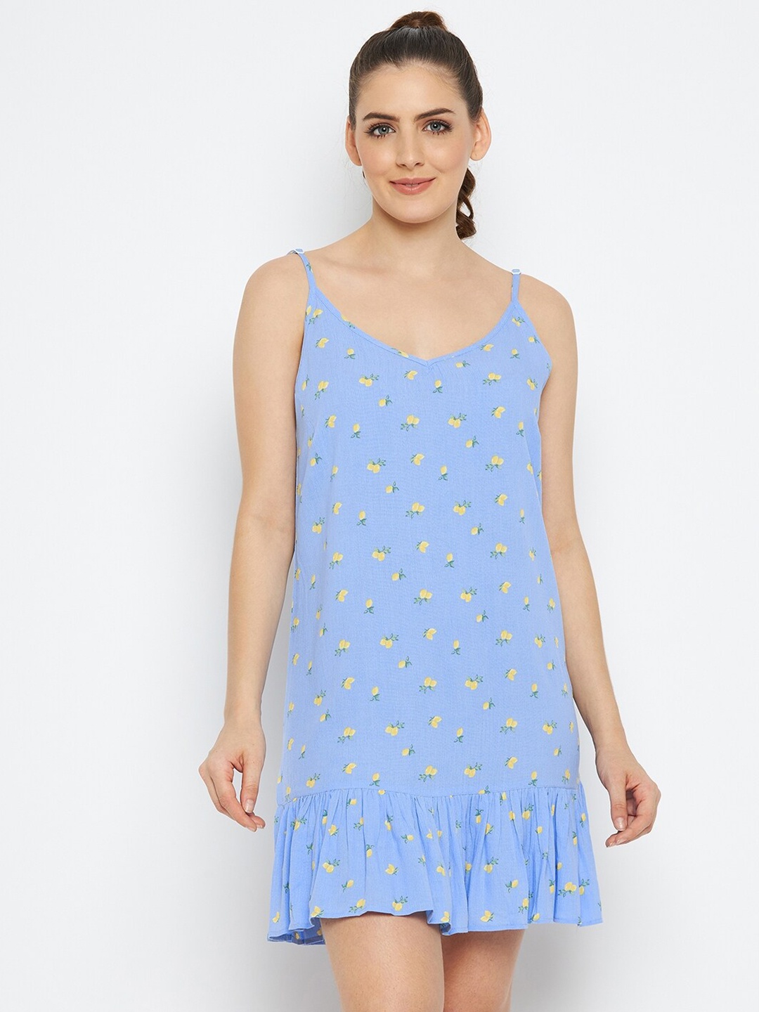 

Hypernation Women Blue Printed Nightdress