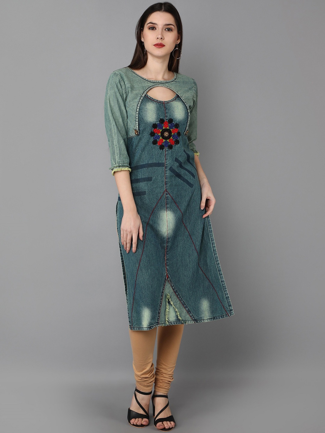

PARIKA CREATION Blue & Blue Embroidered Denim Kurta
