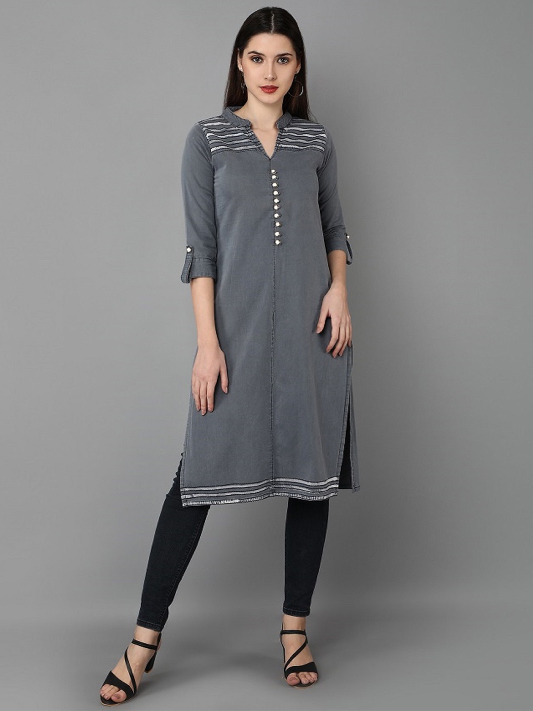 

PARIKA CREATION Women Grey Denim Kurti