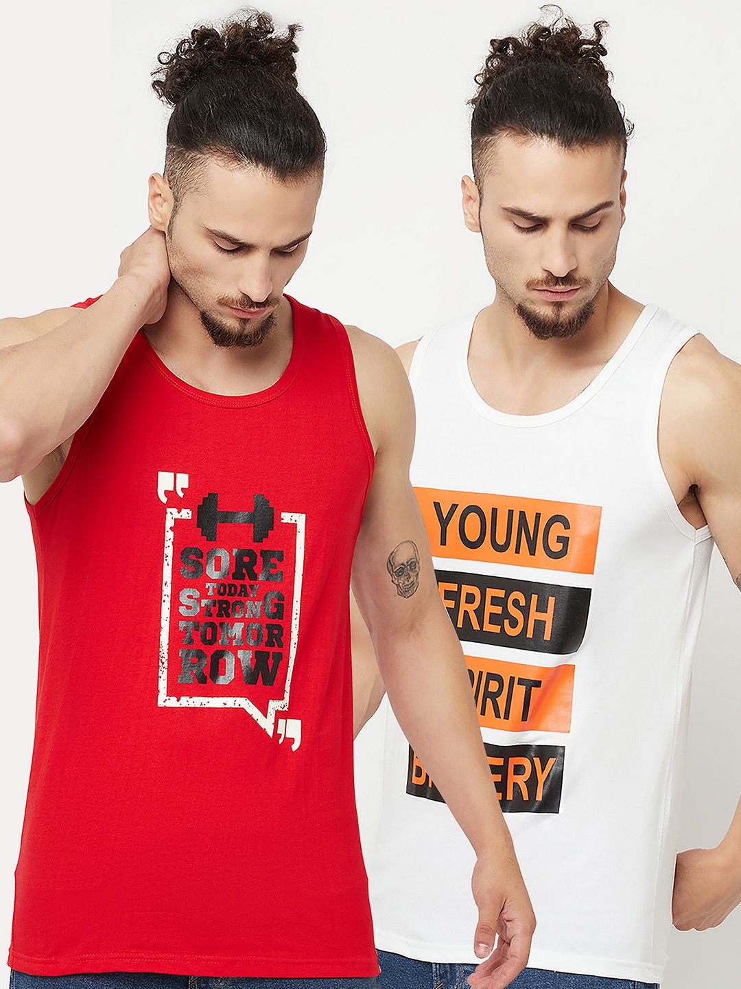 

KAY DEE Men Red & White Typography Set Of 2 Printed Pure Cotton Slim Fit T-shirt