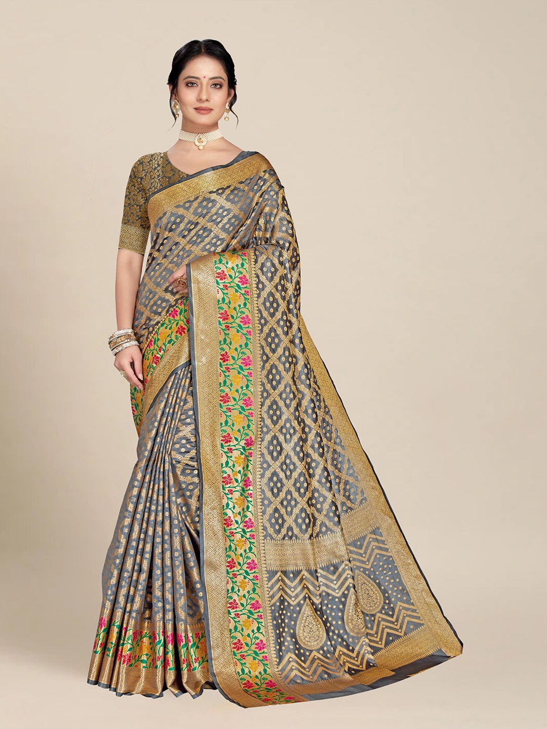 

MS RETAIL Grey & Gold-Toned Woven Design Zari Organza Banarasi Saree