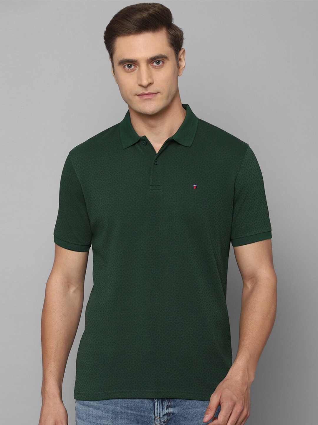 

Louis Philippe Sport Men Green Polo Collar Slim Fit T-shirt