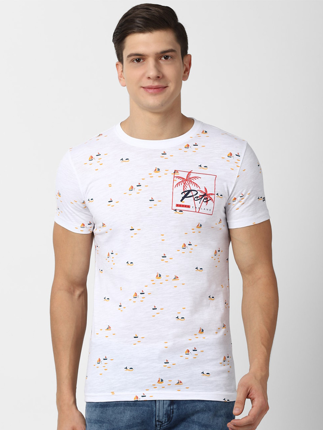 

Peter England Casuals Men White Typography Printed Slim Fit T-shirt