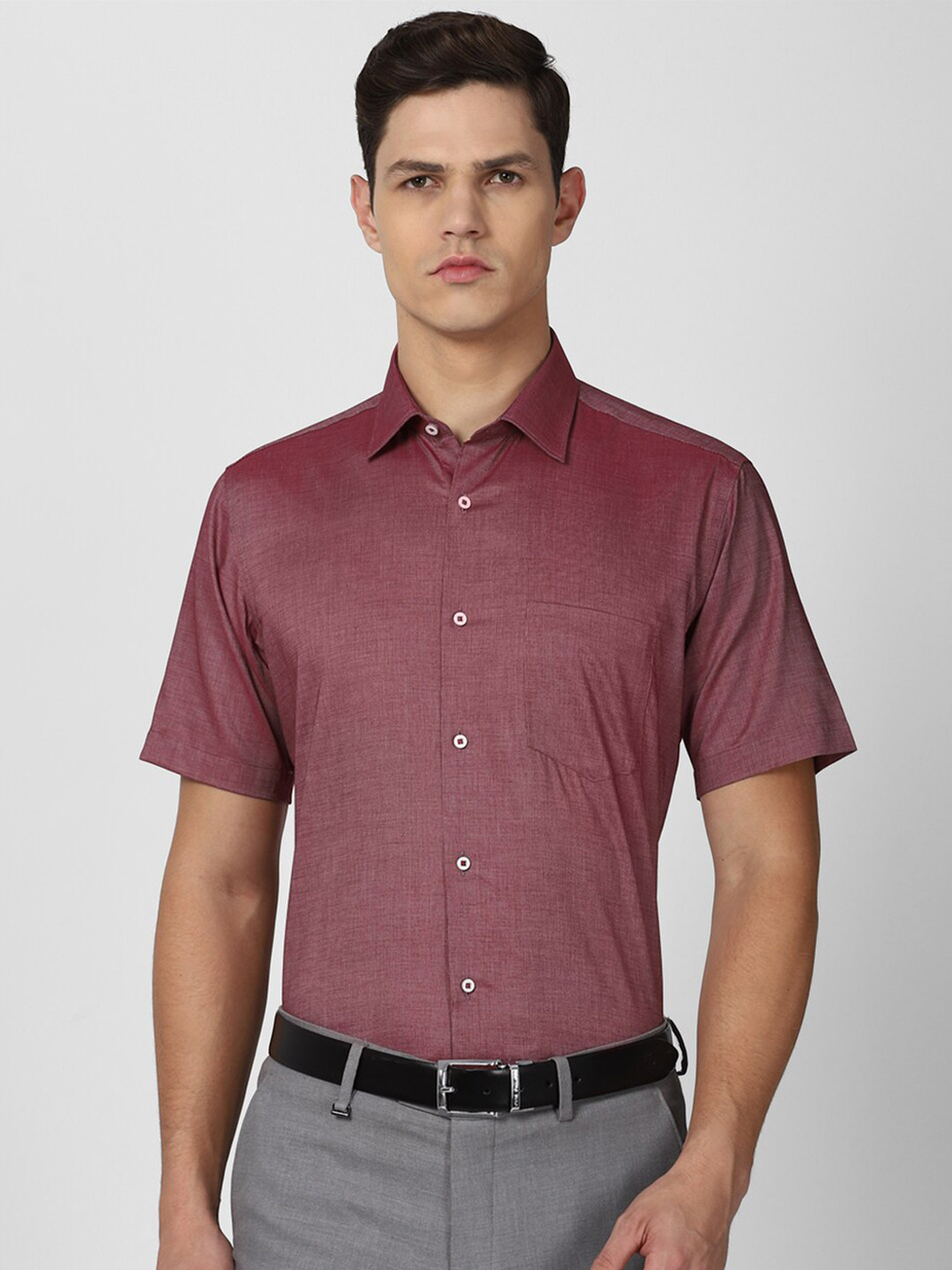 

Van Heusen Men Maroon Solid Formal Shirt