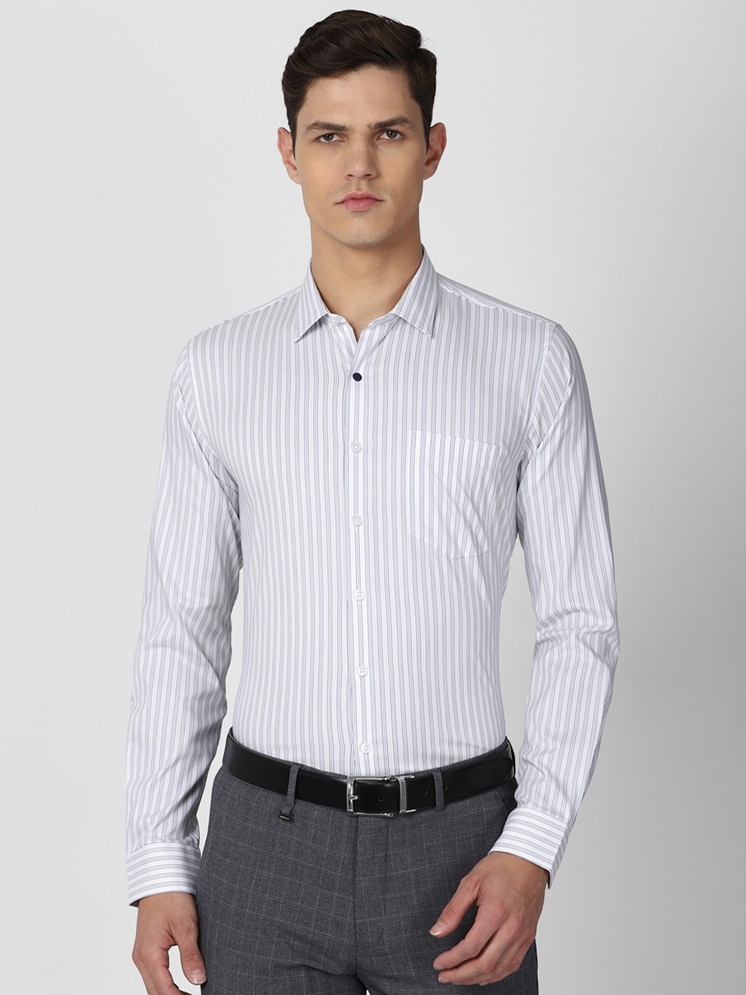 

Van Heusen Men White Slim Fit Striped Formal Shirt
