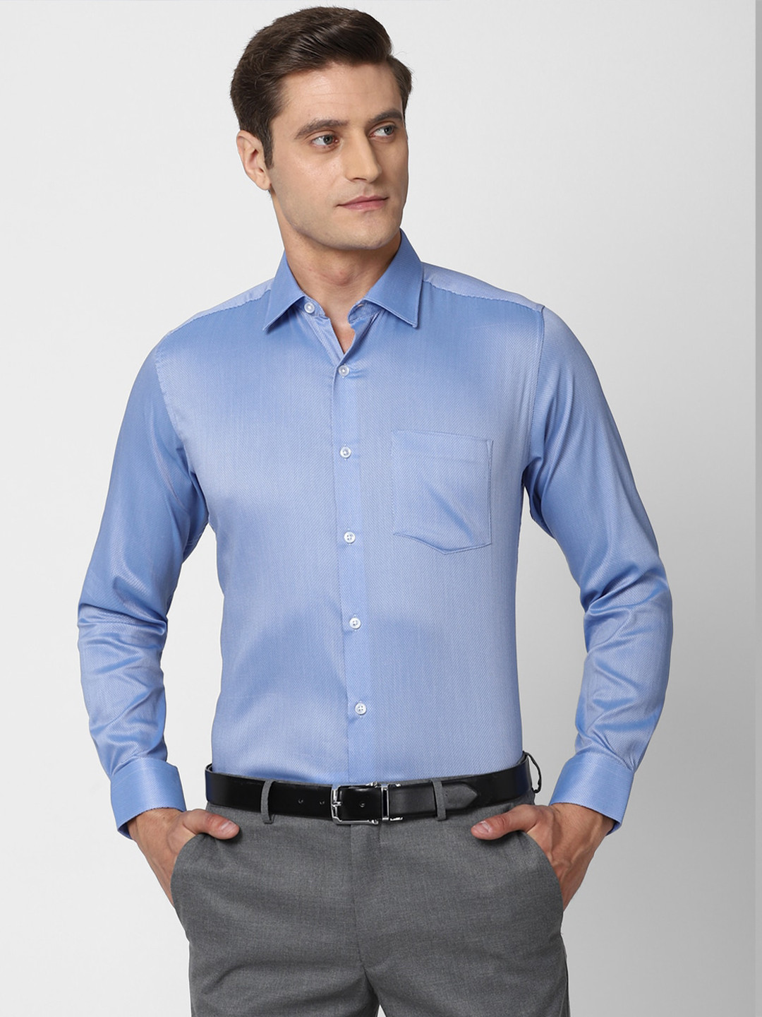 

Van Heusen Men Blue Formal Shirt