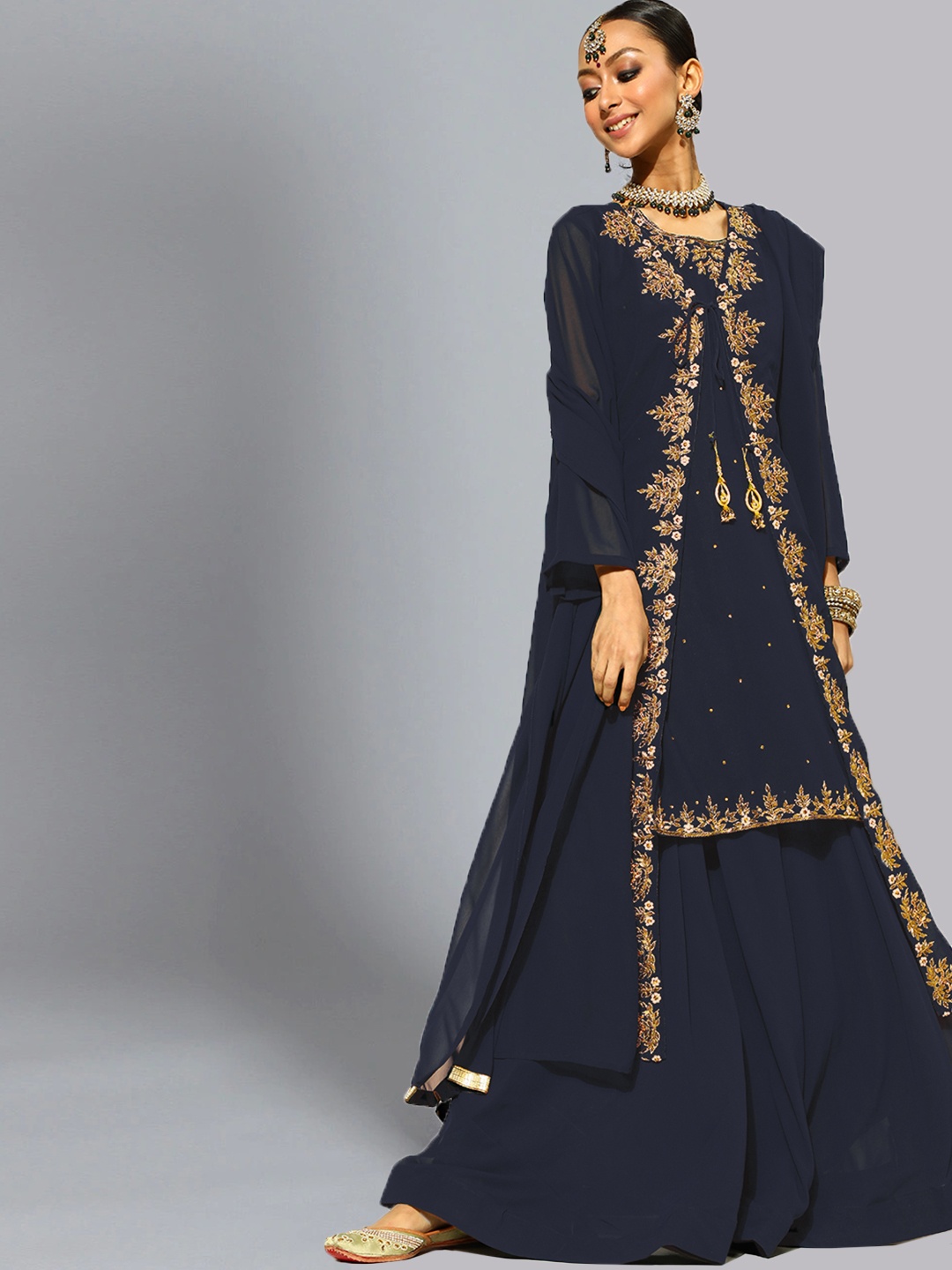 

Chhabra 555 Blue & Gold-Toned Embroidered Zardozi Made to Measure Lehenga & Blouse With Dupatta