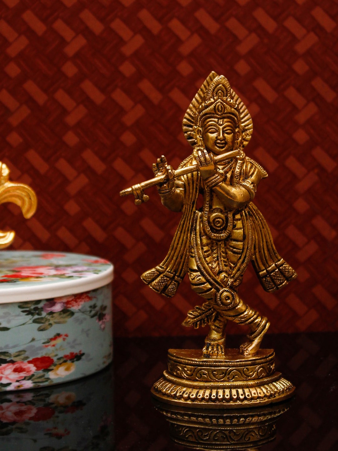 

StatueStudio Gold-Toned Textured Antique Brass Deeplakshmi Showpiece