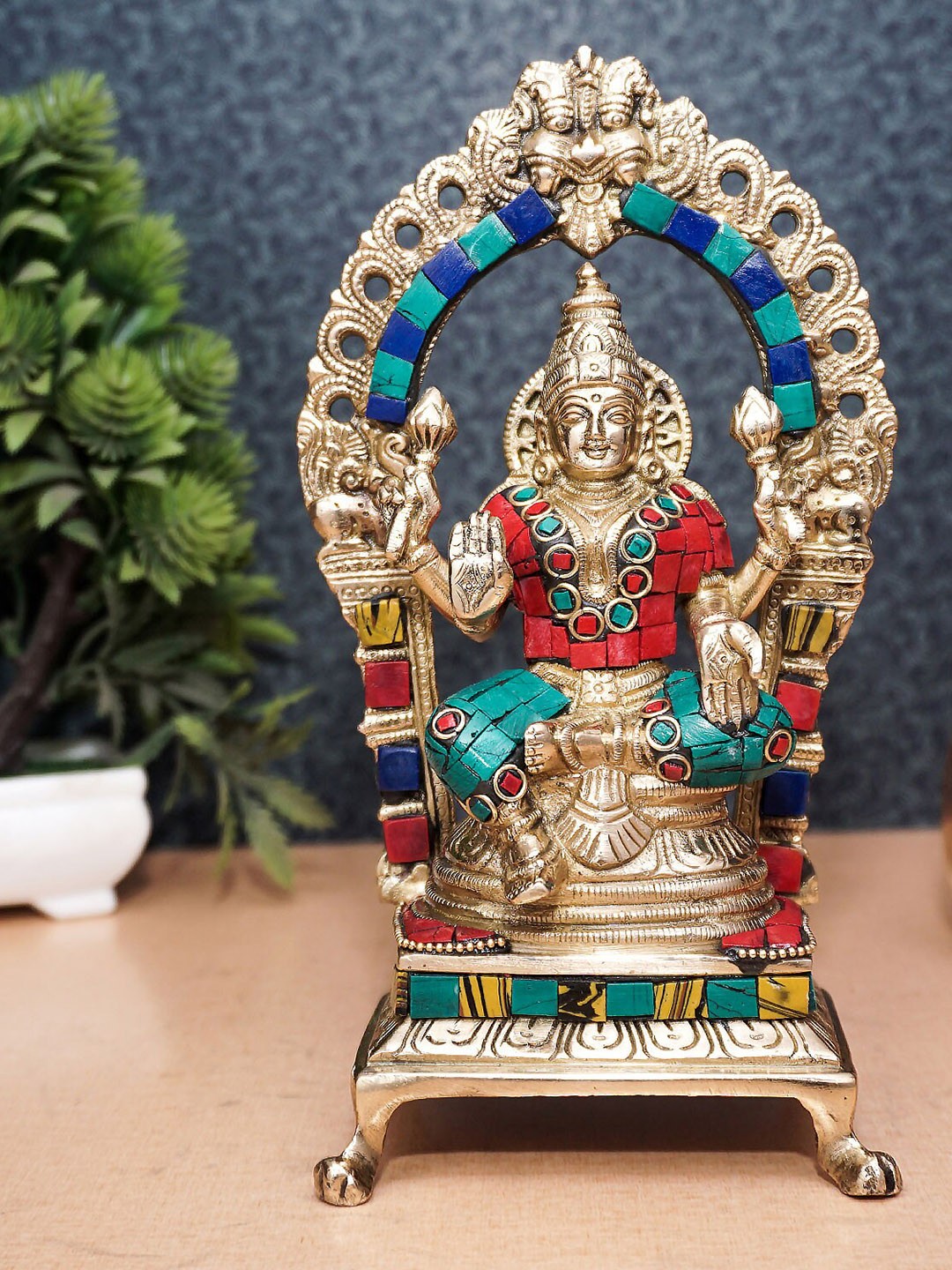 

StatueStudio Silver-Coloured & Red Laxmi Idol Showpiece