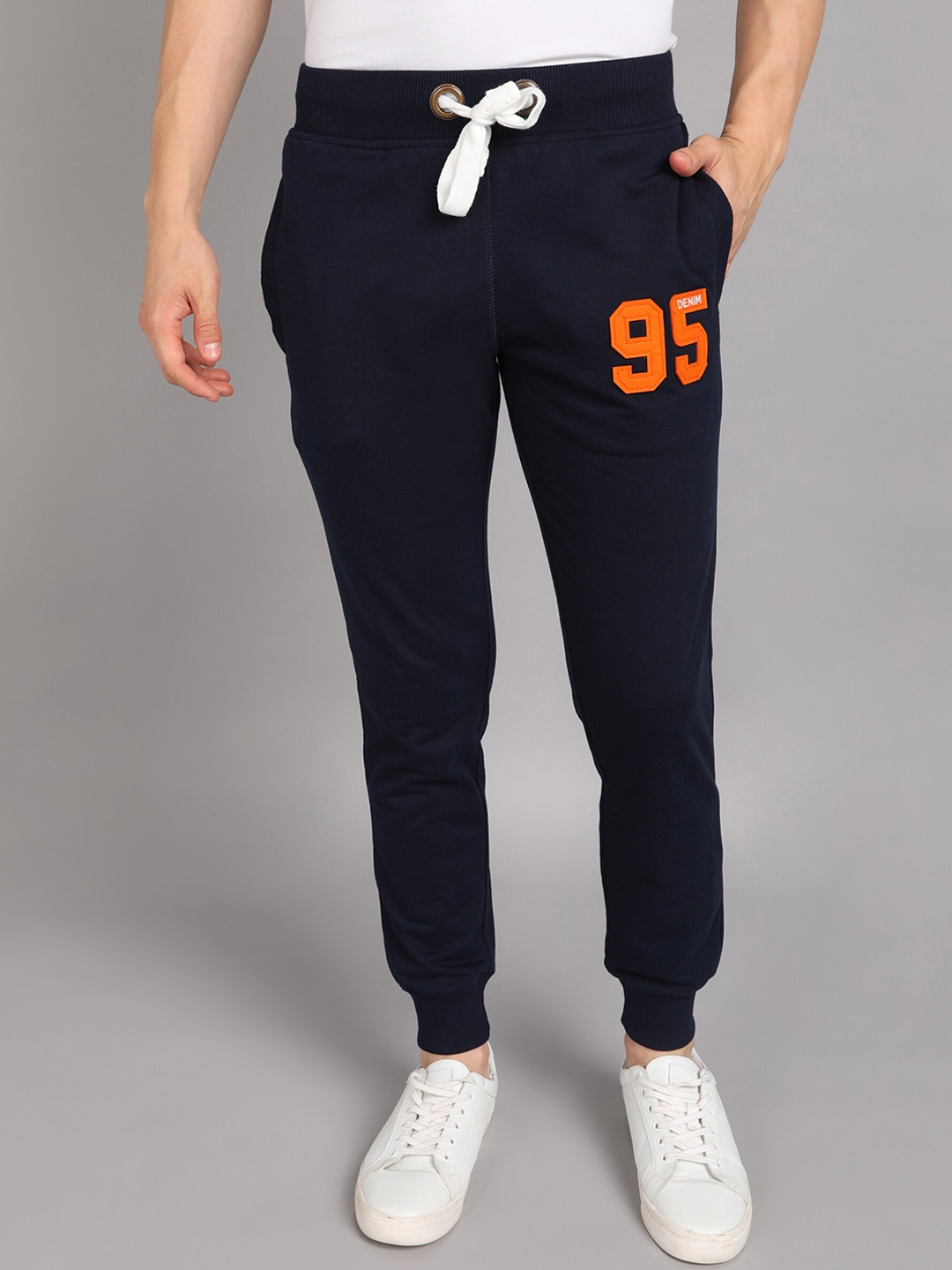 

Alan Jones Men Navy Blue Track Pants