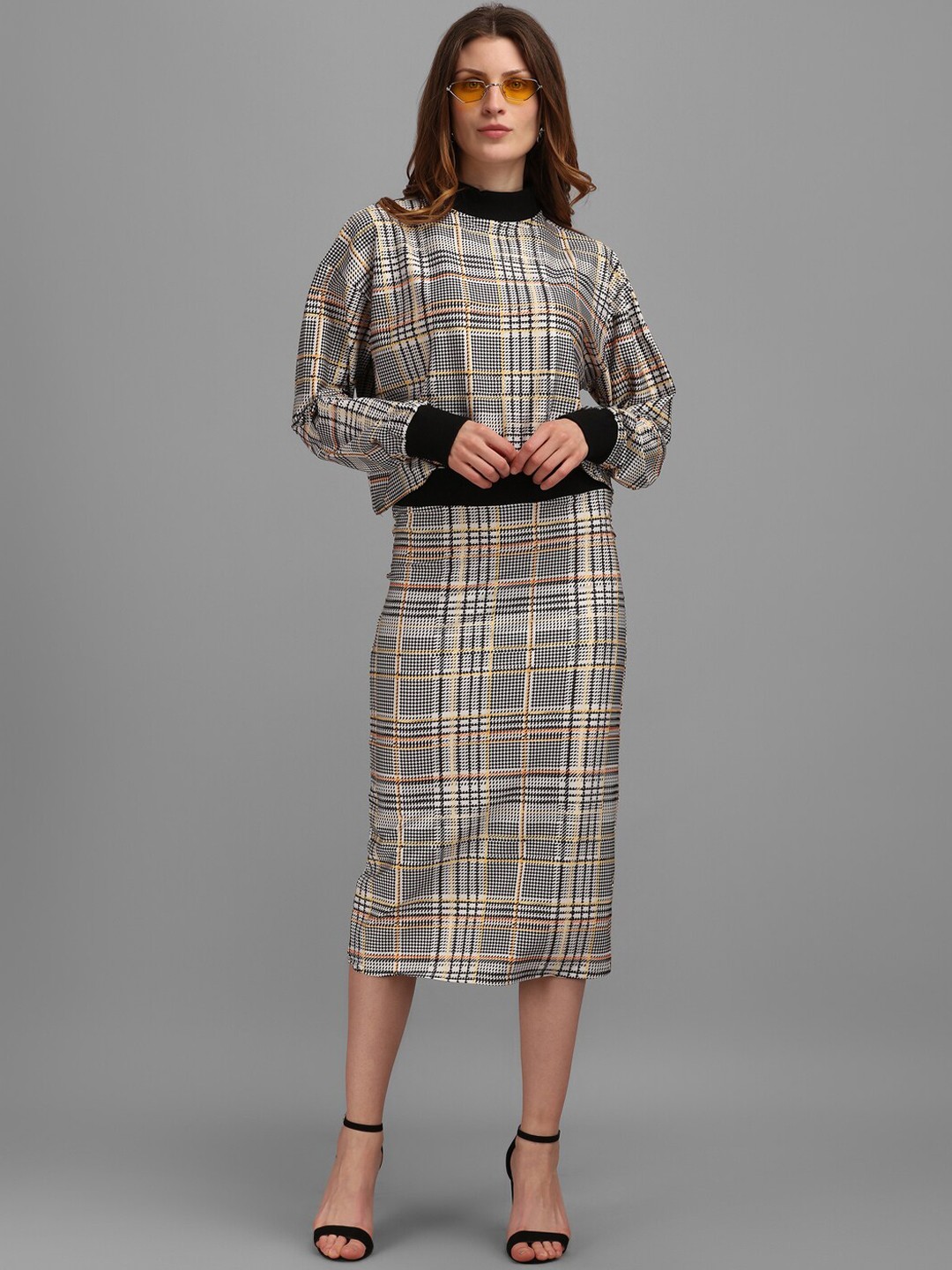 

PURVAJA Women Beige & Black Printed High Neck Oversized Top With Skirt