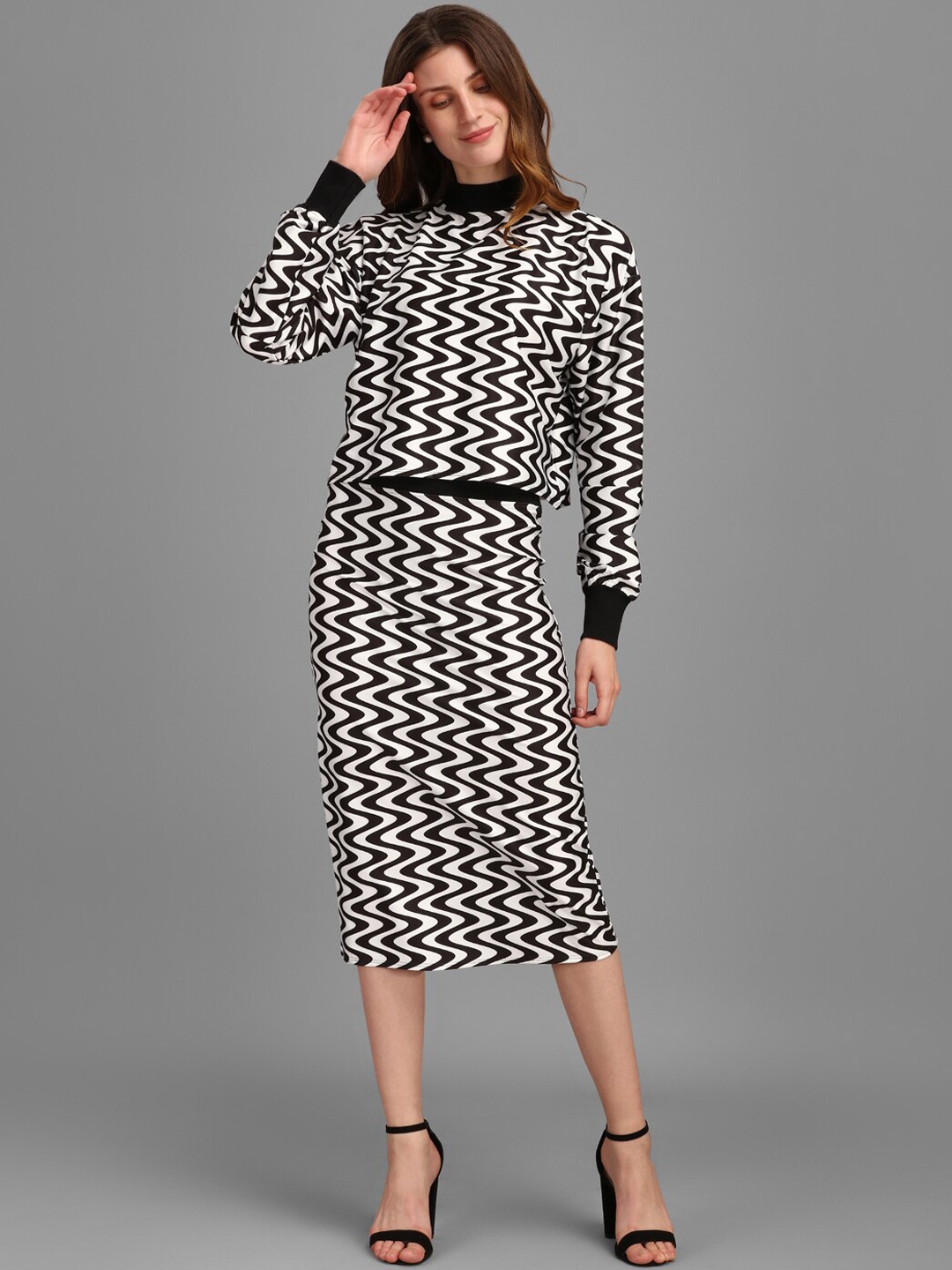 

PURVAJA Women Black & White Abstract Printed Co-Ord Set