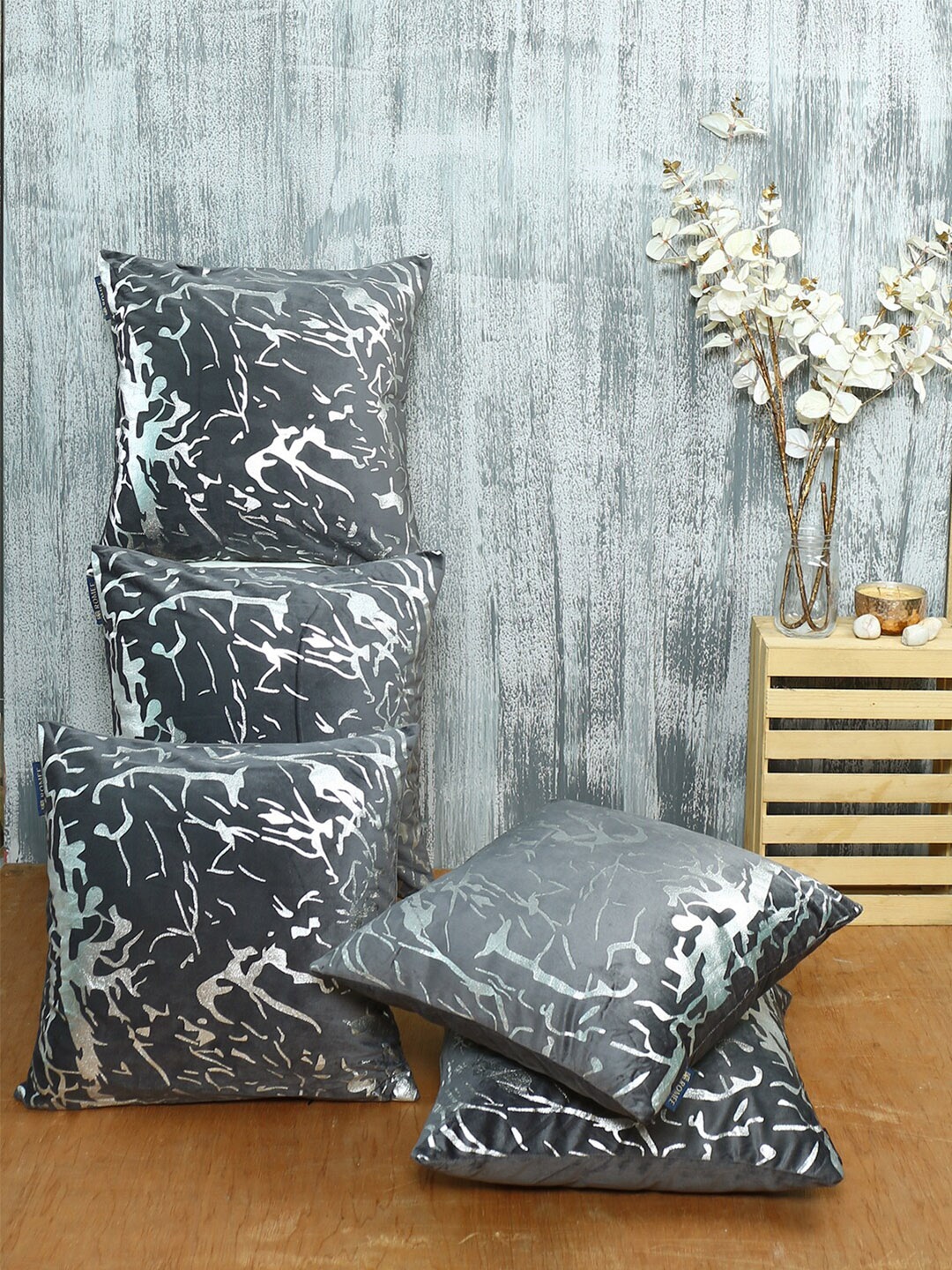 

ROMEE Grey & White Set of 5 Abstract Velvet Square Cushion Covers