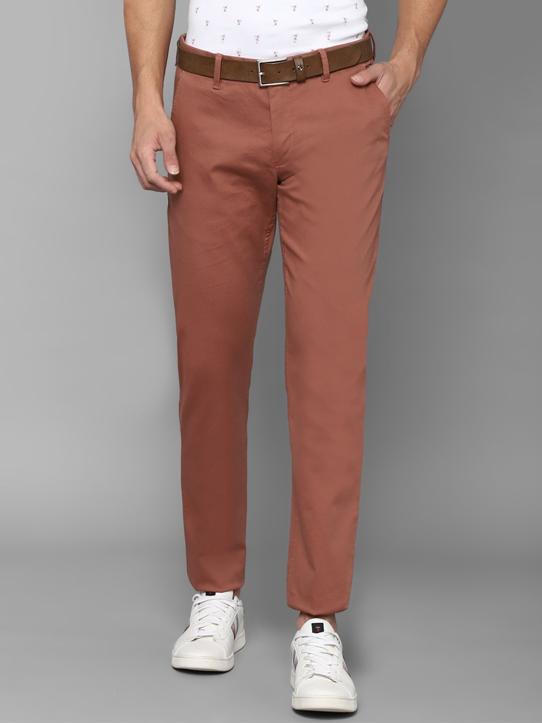 

Louis Philippe Sport Men Rust Slim Fit Trousers