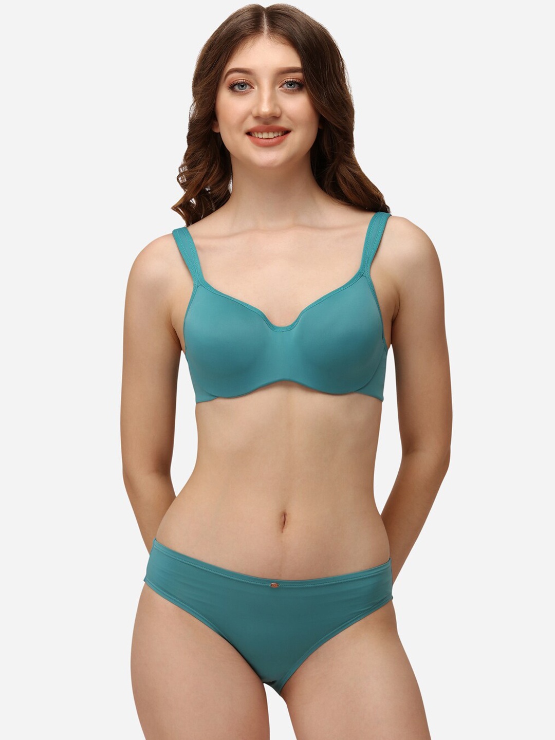 

Soie Women Teal Solid Lace Lingerie Set SET CB-130/1130TEAL