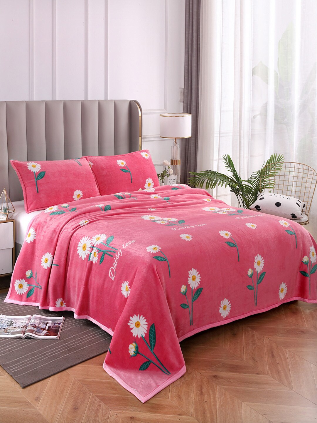 

JC HOME Pink & Green Floral Summer 300 GSM Double Bed Blanket