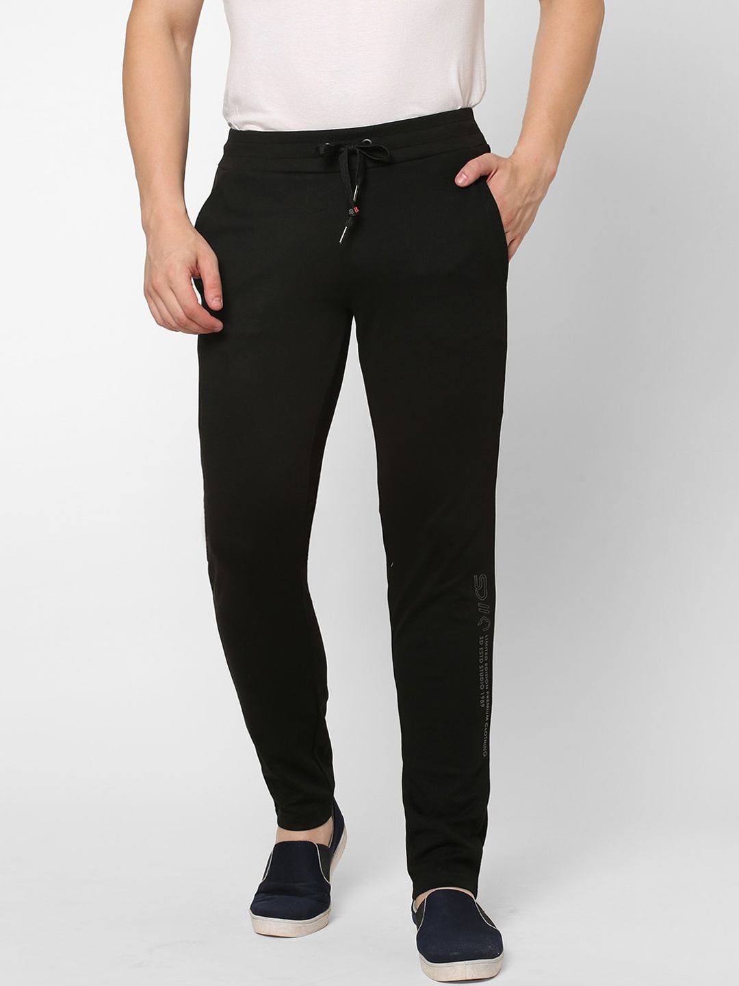

Sweet Dreams Men Black Solid Cotton Dry Fit Regular Trackpants