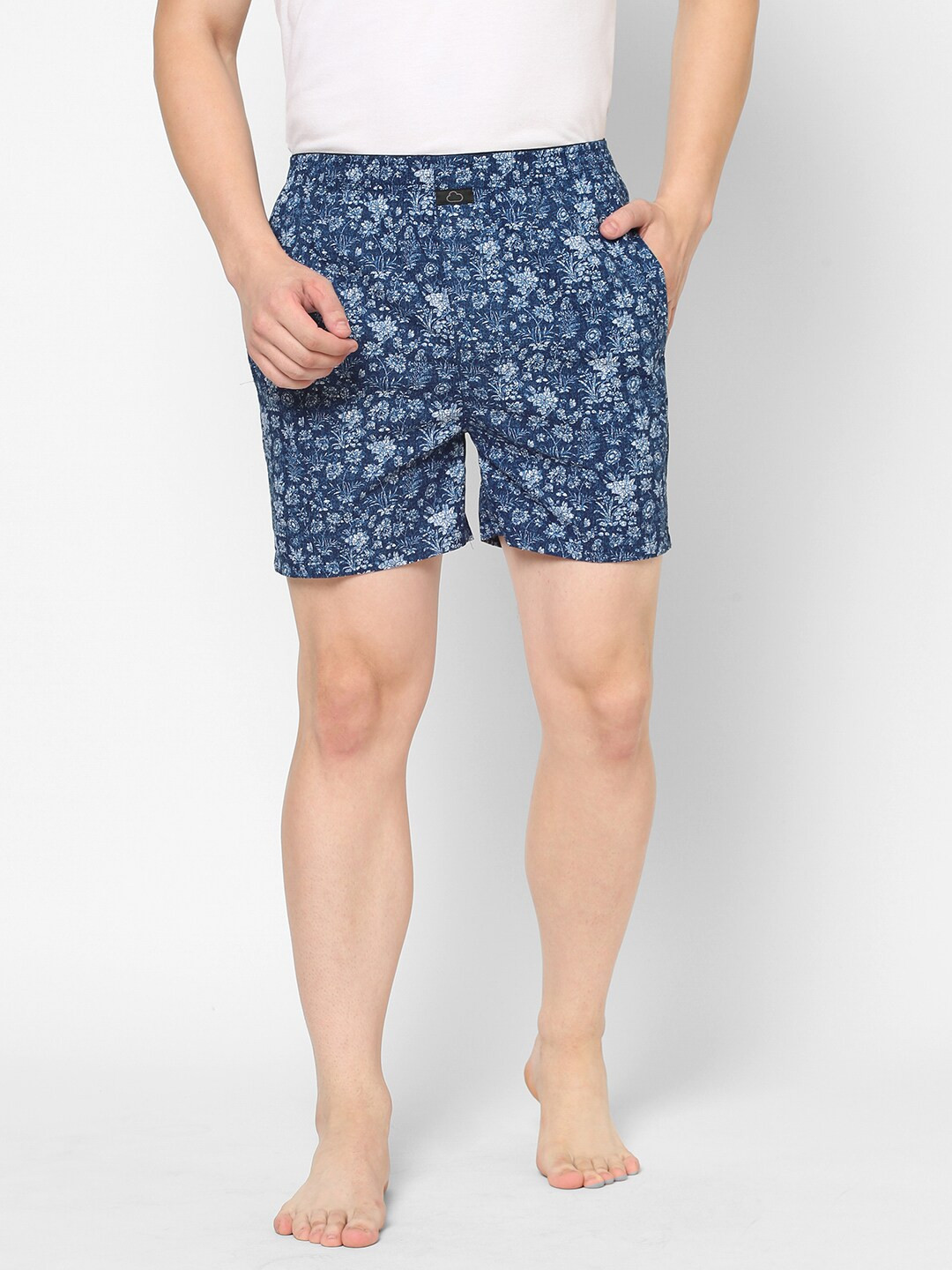 

Sweet Dreams Men Navy Blue Printed Cotton Lounge Shorts