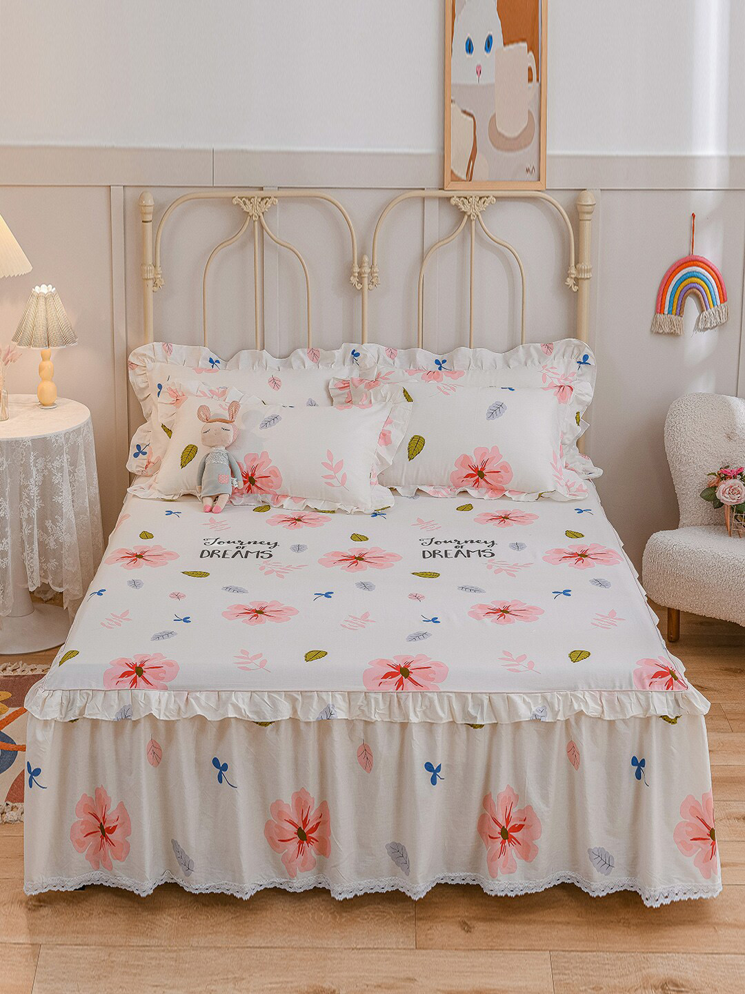 

JC HOME White & Pink Printed 230TC Pure Cotton Double Queen Bed Cover With Two Pillow Covers